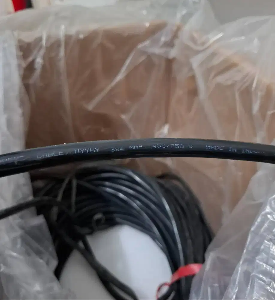 Jual kabel serabut ,panjang 50 m . Merk supreme