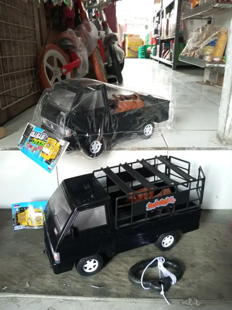 Mainan anak mobil pickup animal