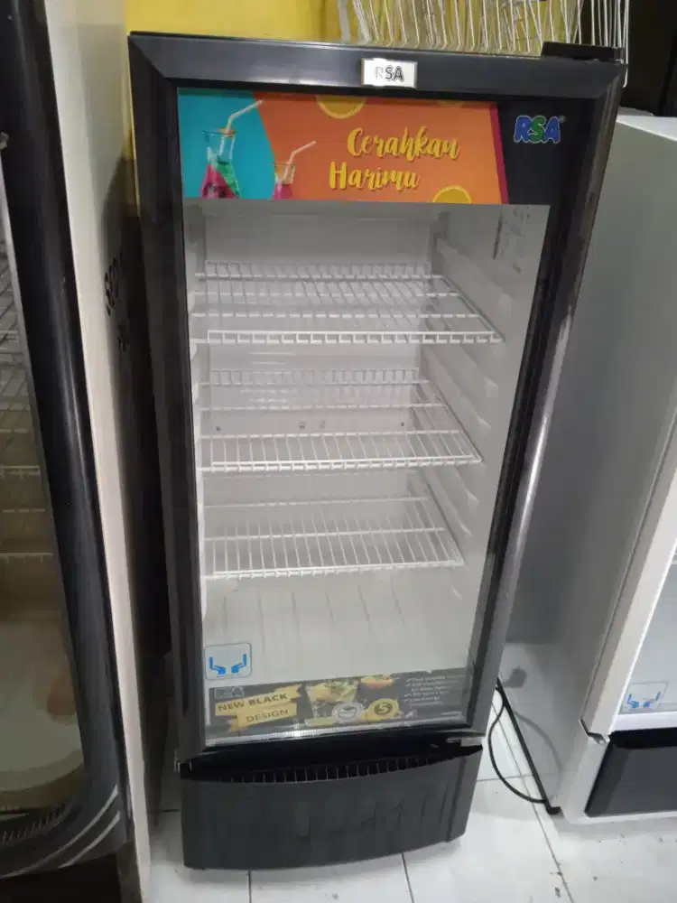Jual barang tarikan nya Showcase pendingin model terbaru garansi