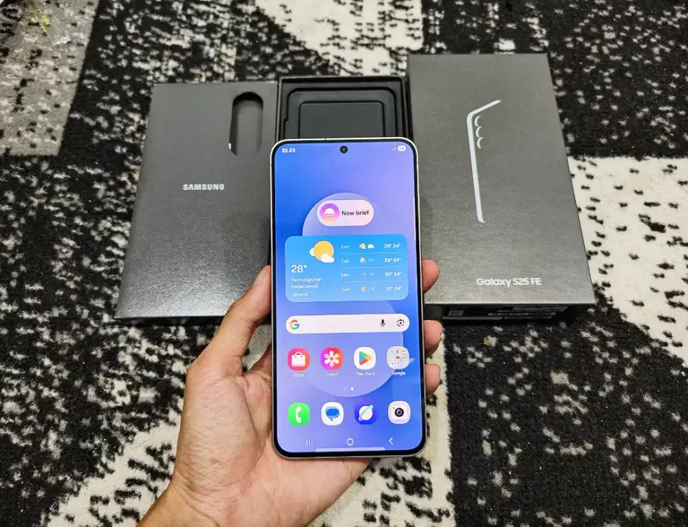 Samsung S25 FE 8/512 GB Fullset Mulus