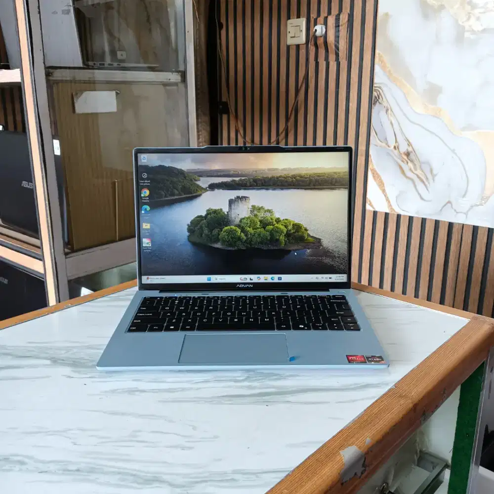 ADVAN WORKMATE RYZEN 5-3500U MULUS LIKE NEW