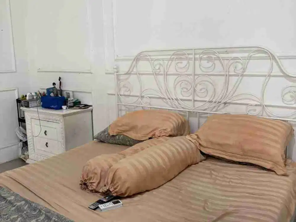 Rumah mewah ada foolnya di villa Cinere mas