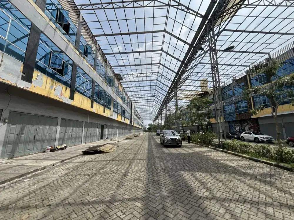 Ruko Gandeng di Komplek CBD Polonia