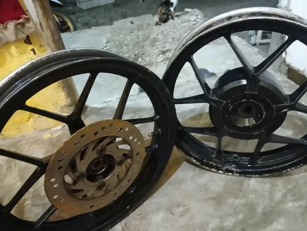 Jual cepat velg vario kzr 2017 / copotan