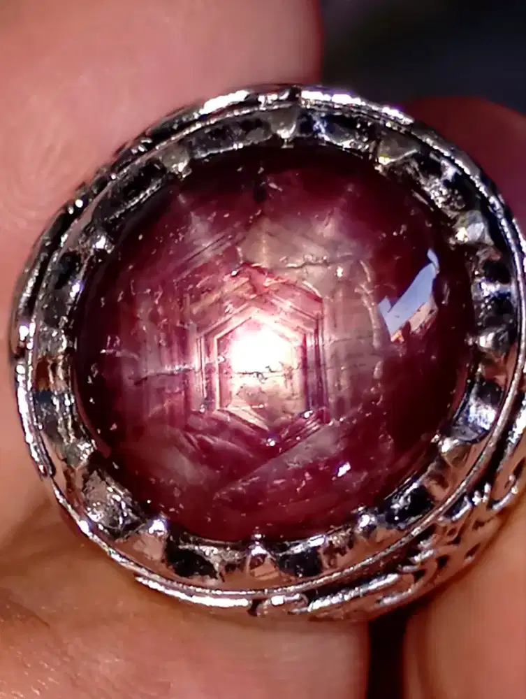 Natural Ruby Star 12 Ray