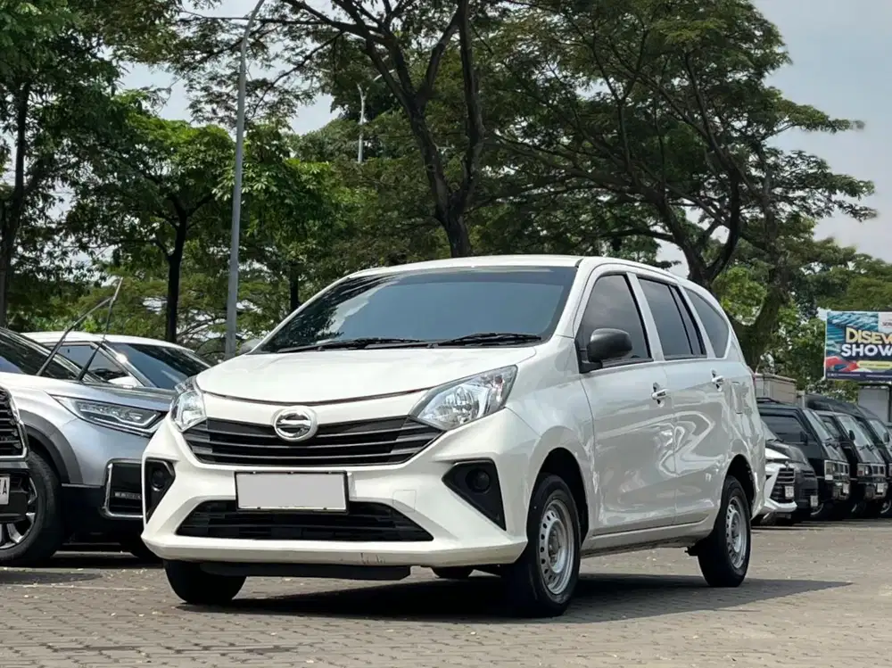 [ TERAWAT ] DAIHATSU SIGRA 1.0 D MT MANUAL 2023 PUTIH