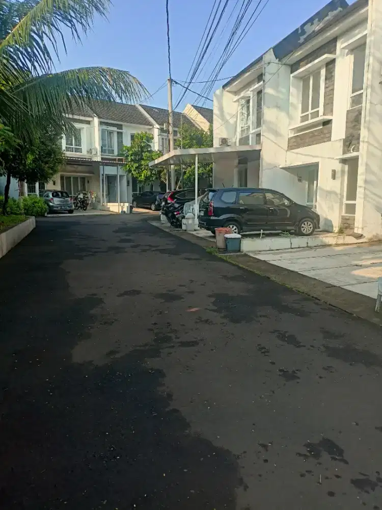Rumah Nyaman & Aman Dalam Cluster