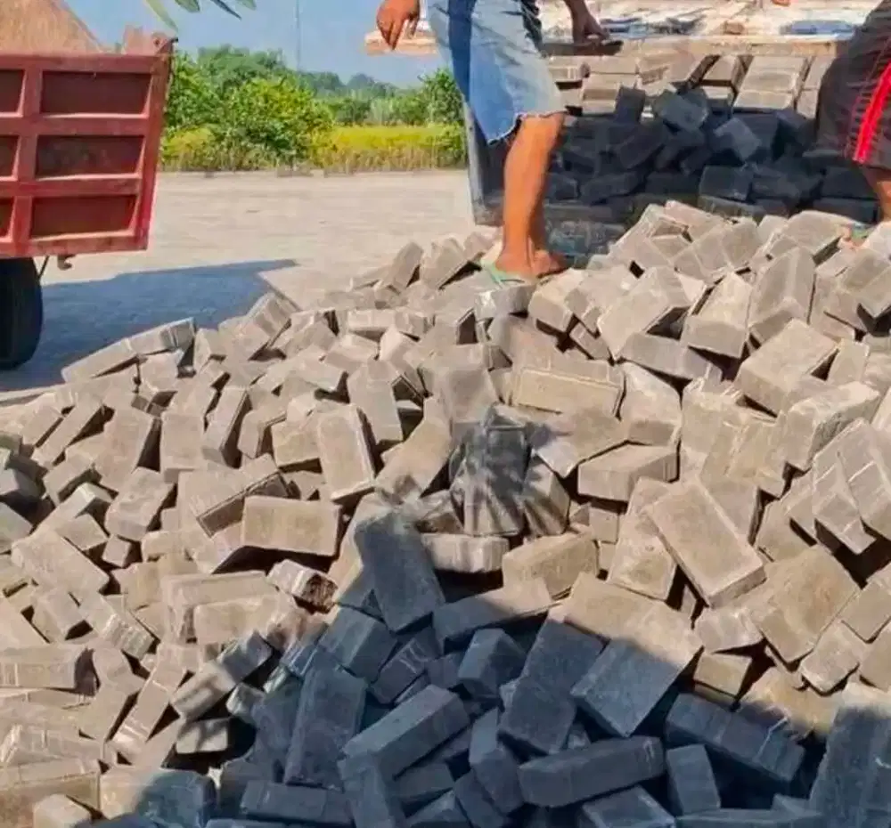 Jasa pemasangan dan perbaikan paving