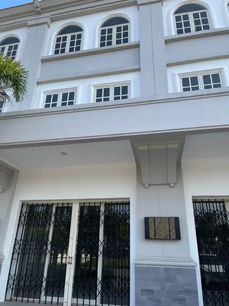 Ruko 3 lantai di kawasan Podomoro