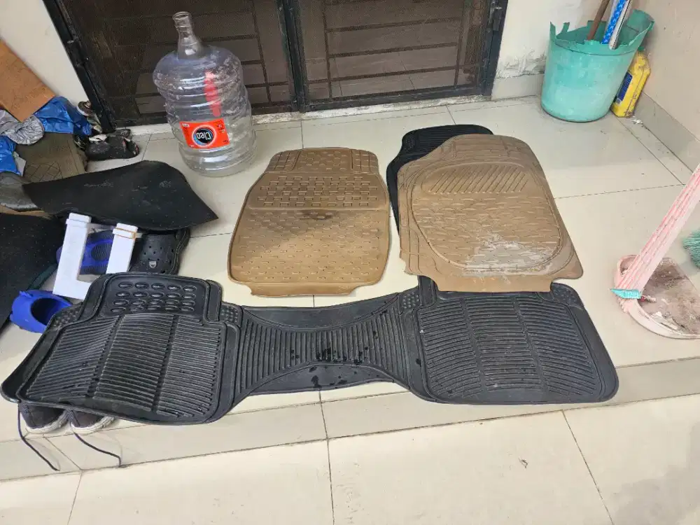 Karpet mobil 1 set