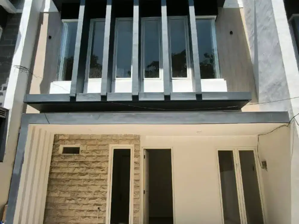 Dijual Rumah 2 Lantai Green Semanggi Dekat Merr Surabaya