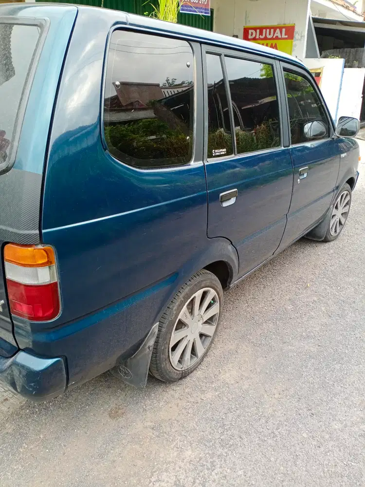 Toyota Kijang 1998 Bensin