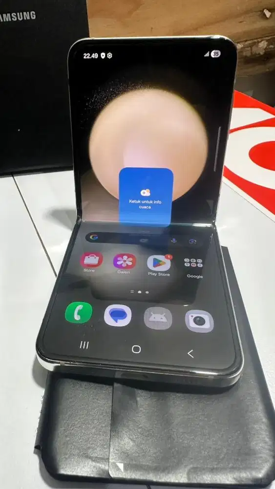 Samsung Flip 5 8/256Gb