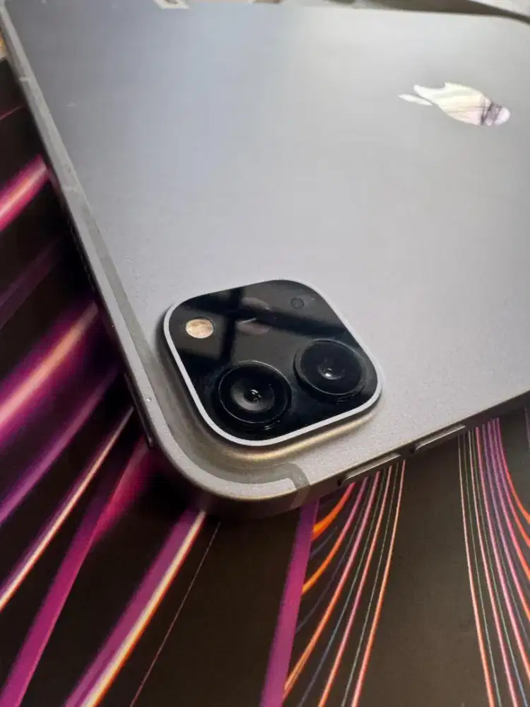 Ipad Pro M2 (Gen4) 128GB Ibox Wifi Cell bisa cicilan dan nego