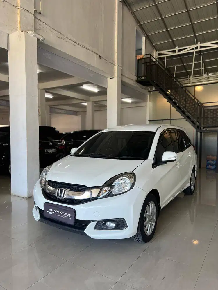 Mobilio 1.5 E Bensin-AT 2014