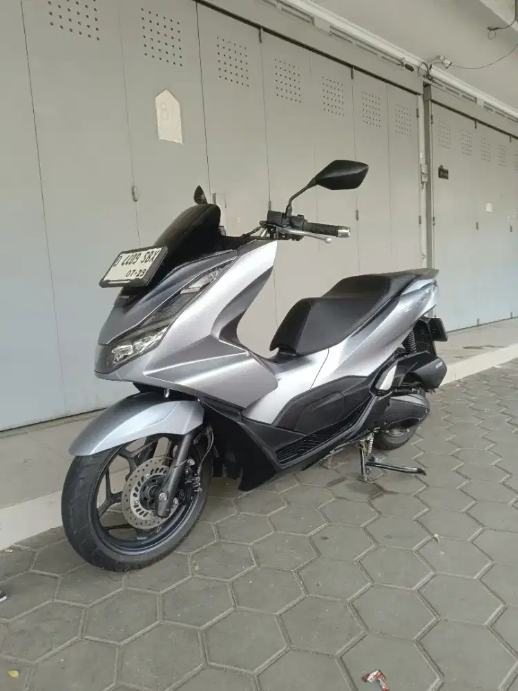 Honda PCX 160 CBS 2024 mulus