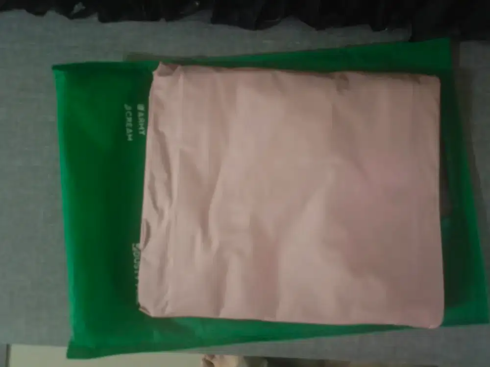 Jas hujan warna pink