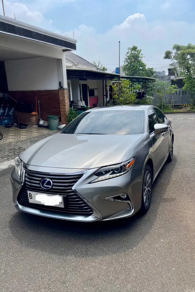 Lexus ES300h 2016 Hybrid
