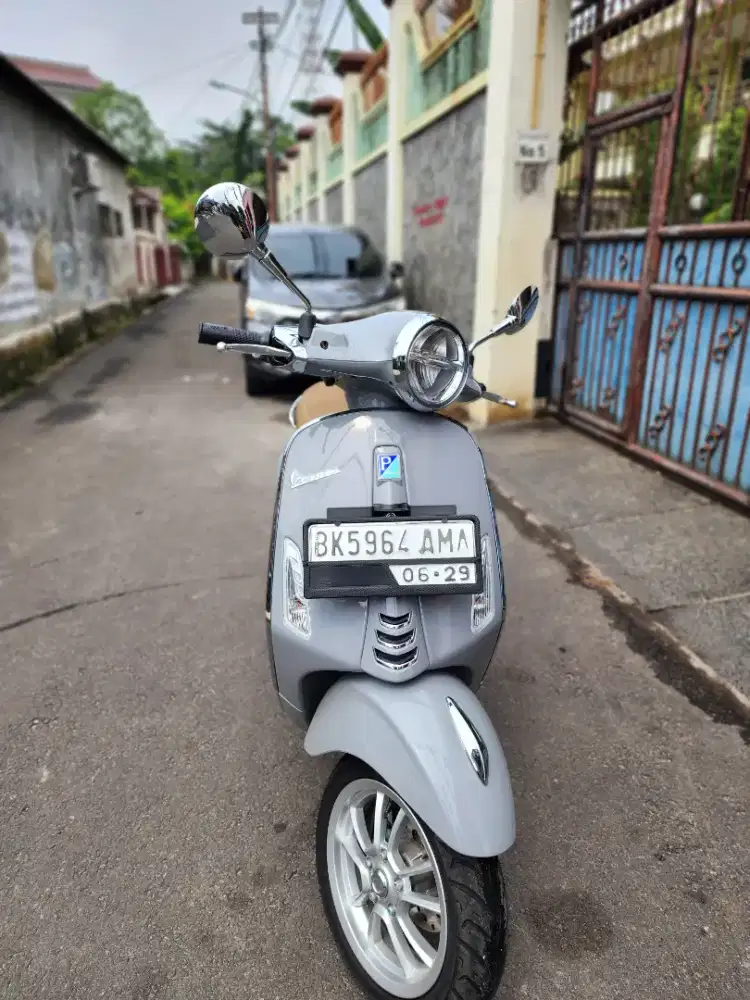 Vespa NOS Primavera ABS IGET 2023