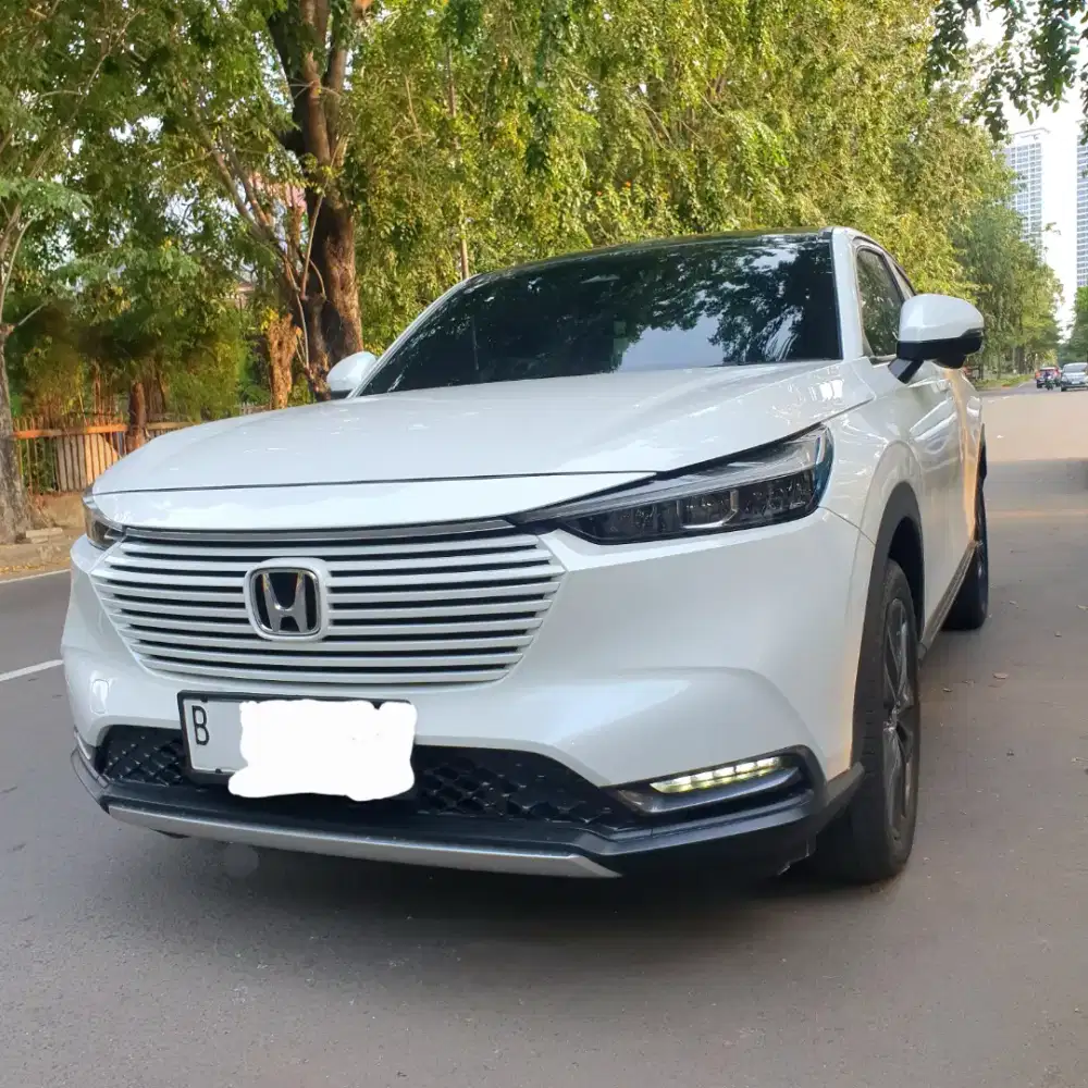 Km 18 ribu antik ! Honda HRV SE 2023 AT blacktop panoramic