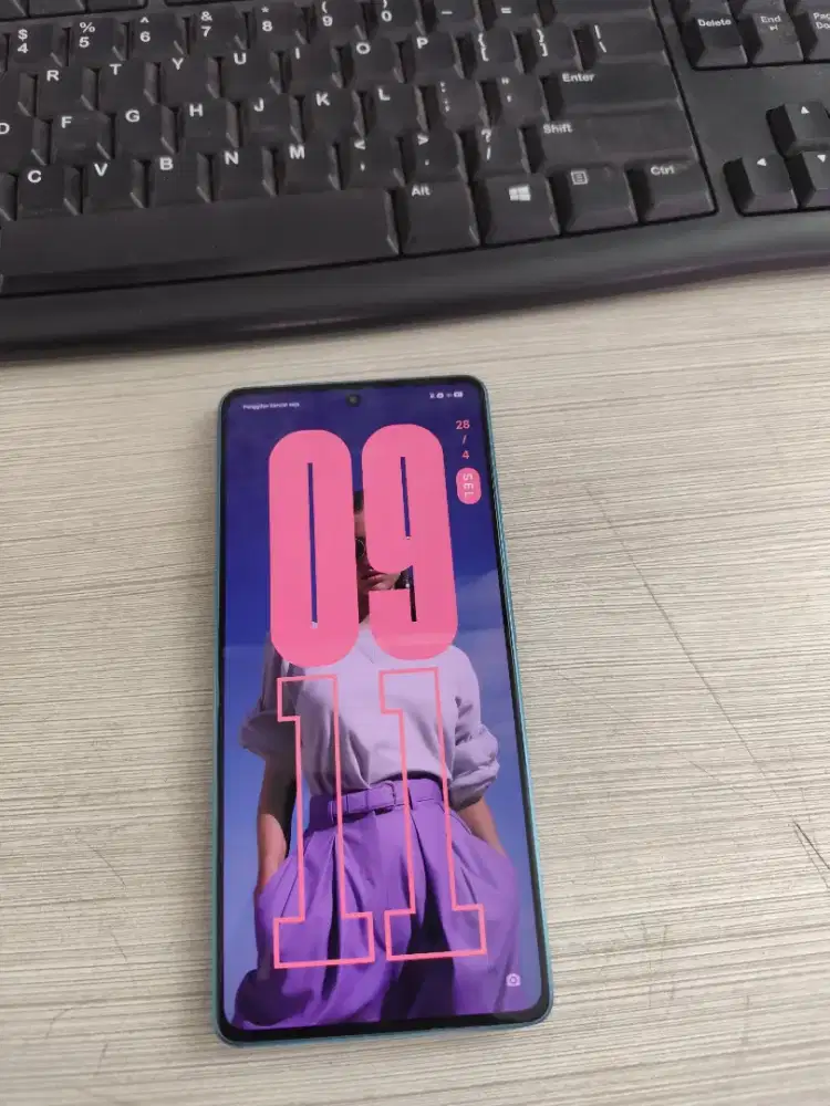 poco f5 5g  ram12/256