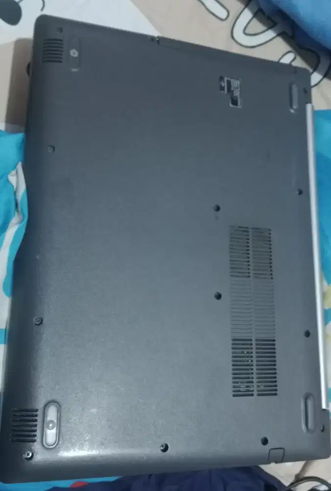 JUAL,  LAPTOP Lenovo IdeaPad 330.