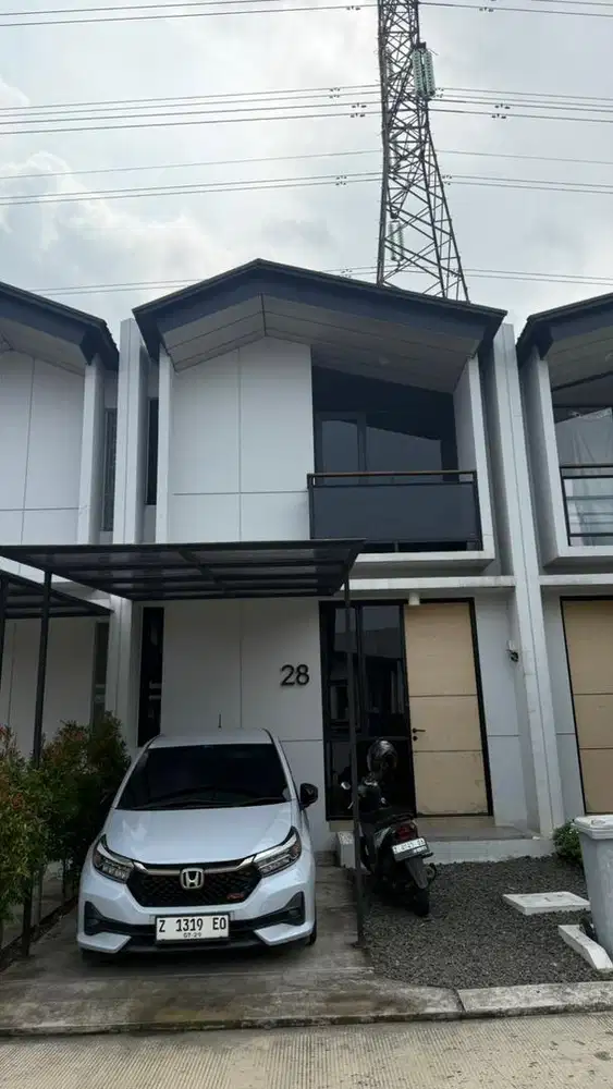 Jual Rumah di Uptown Estate Lippo Cikarang
