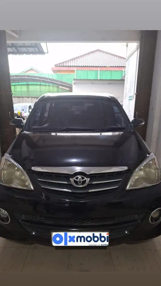 AVANZA S MT 2011