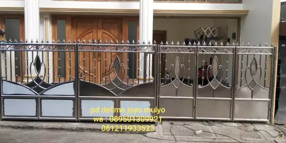 Pintu garasi stainlis