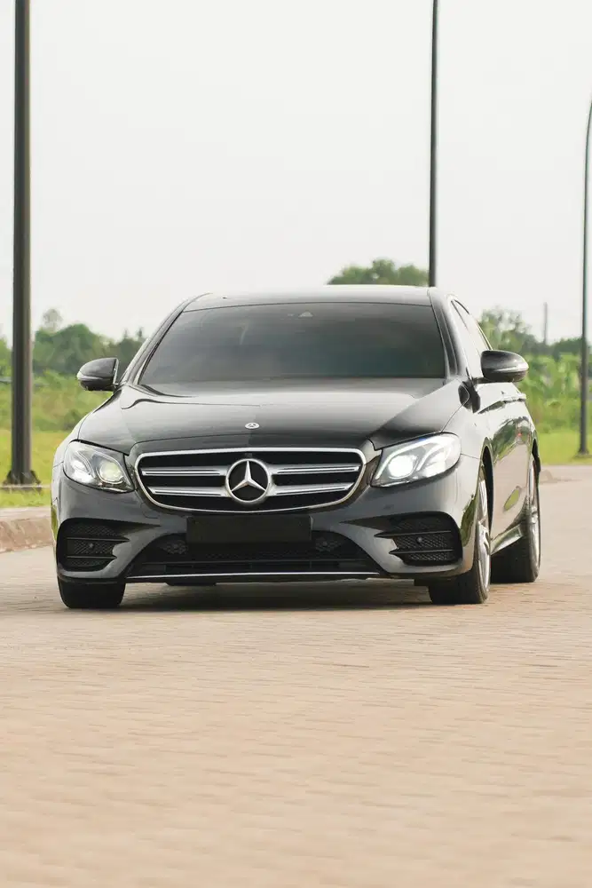 [ Top Condition ] Mercedes Benz E350 AMG EQ Boost 2021