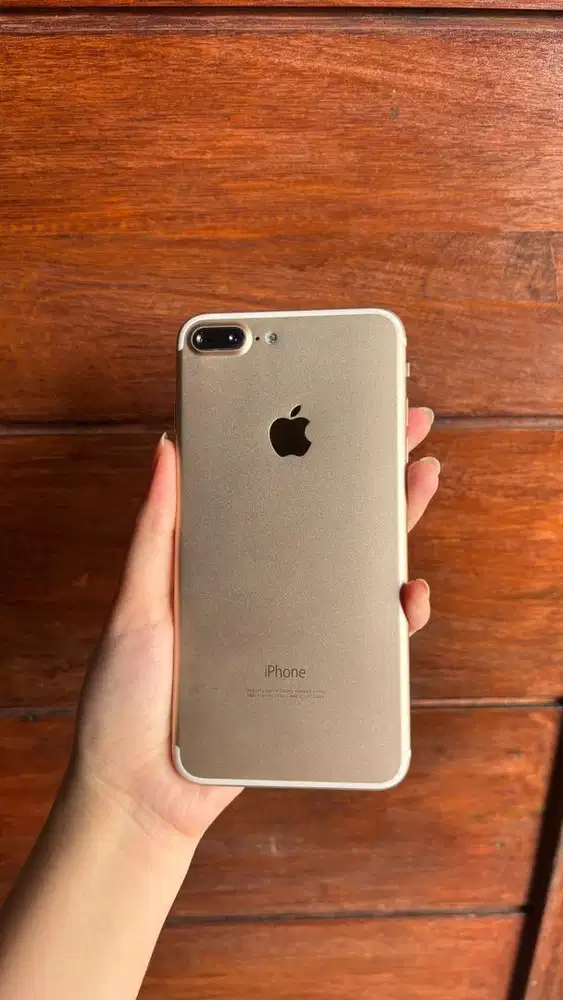 iphone 7plus gold