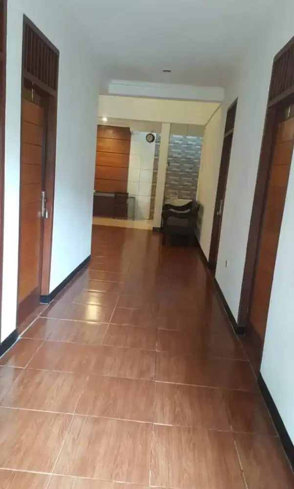 Cipaganti Coblong Bandung Rumah Semi Furnished Cocok Untuk Usaha