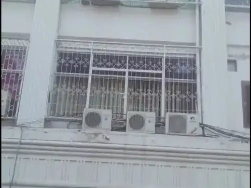 Ruko Bungur Besar Raya Kemayoran: 4.5 Lt, LT 74 m2, Bagus, Murah