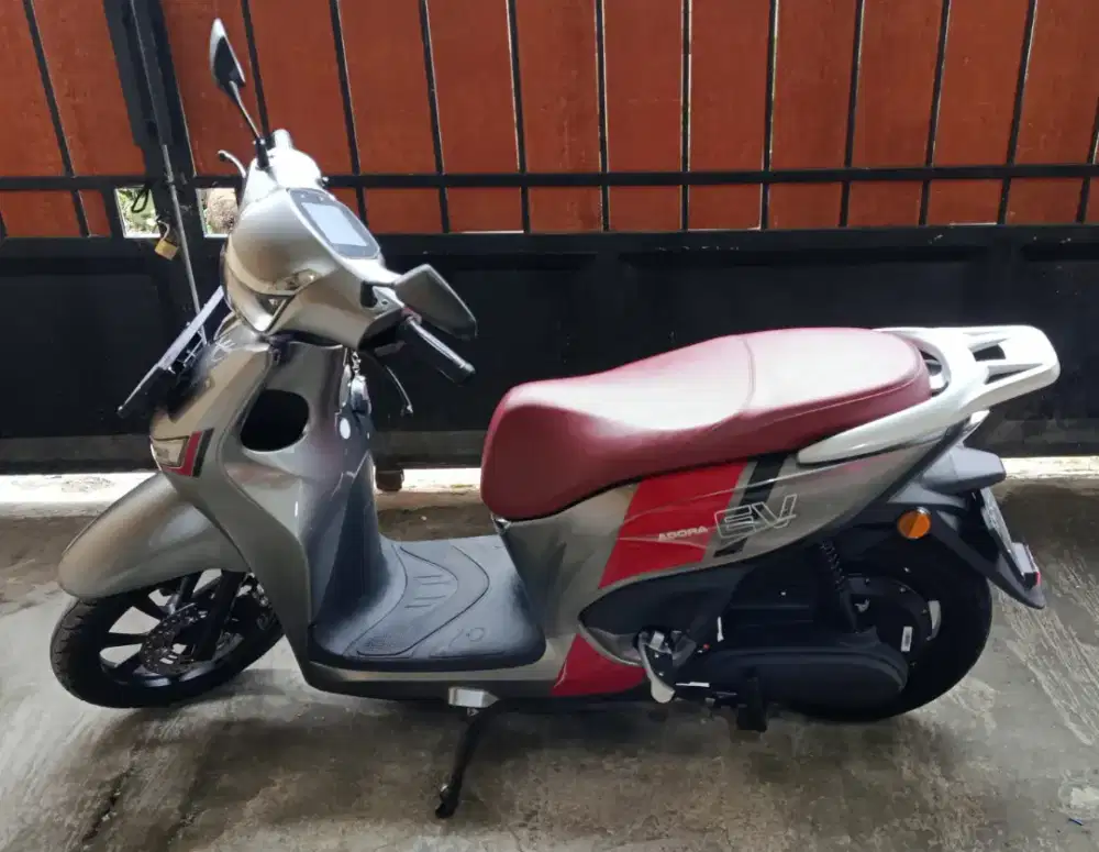 Motor listrik Adora indomobile, pemakaian blm 6 bln