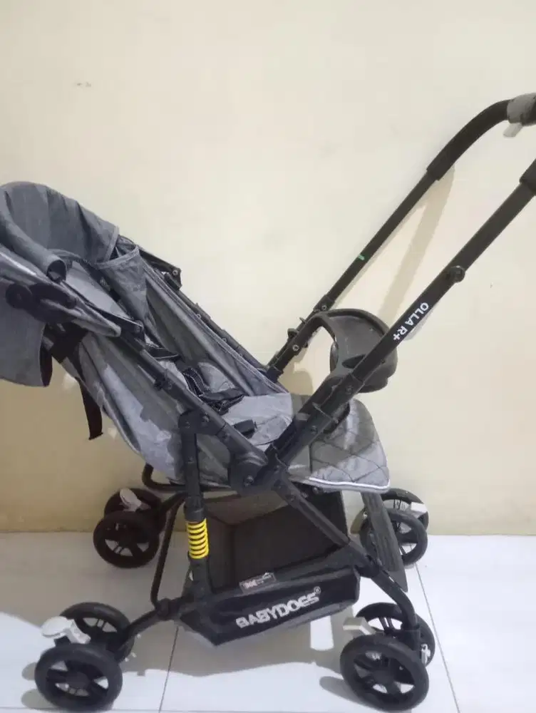 Stroller Babydoes
