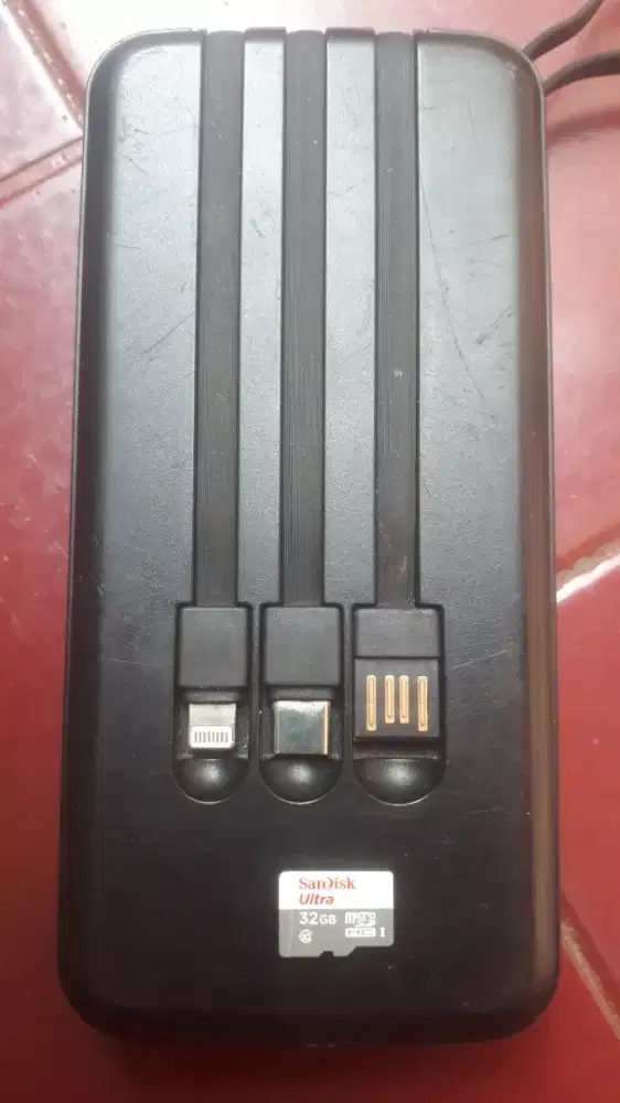 Mahar powerbank 10ribu mh sama memori sandisc masi normal