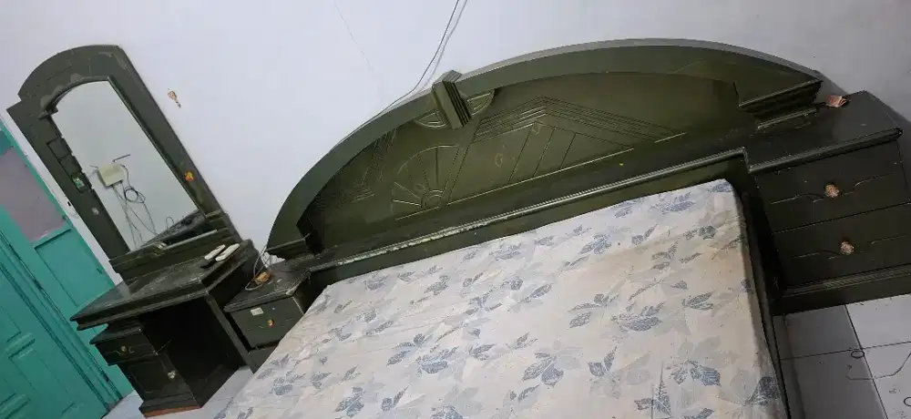 Dijual CEPAT Perabot & Elektronik - Kondisi Bekas