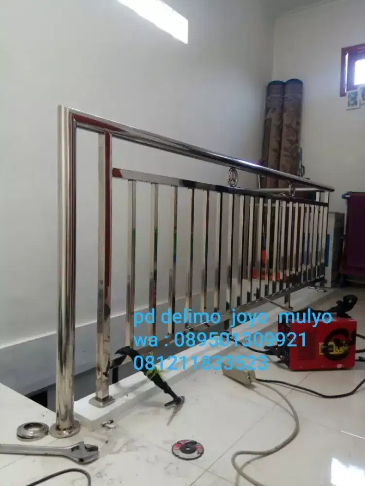 Raling tangga minimalis