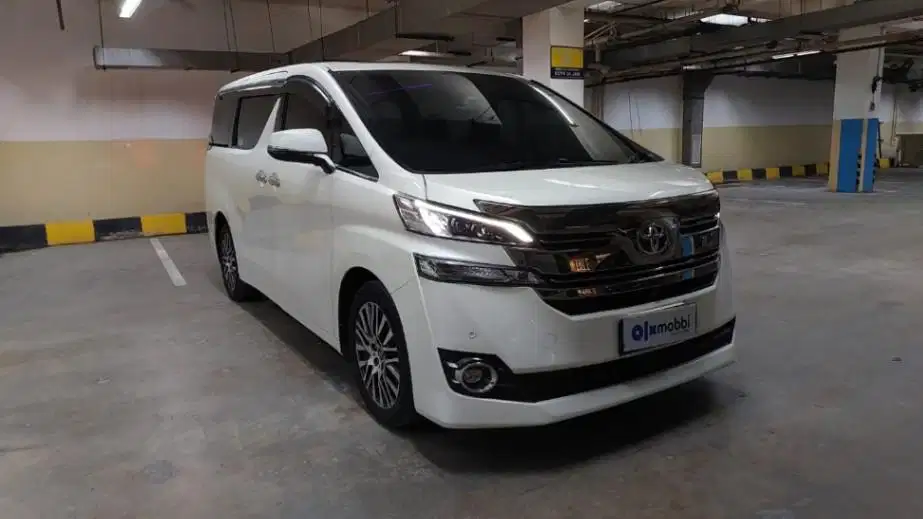 DP MURAH Toyota Vellfire 2.5 G Bensin-AT 2016  C7LHB