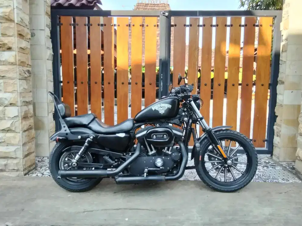 Jual Harley Davidson Sportster Iron 883 2012