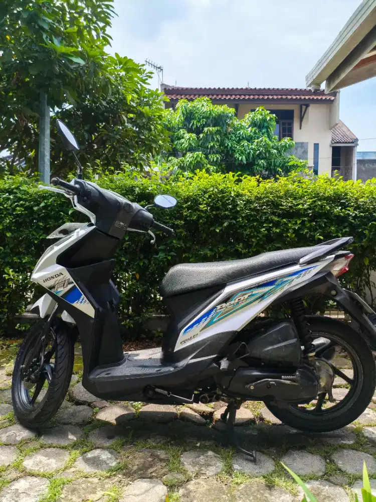 Jual motor beat tahun 2014