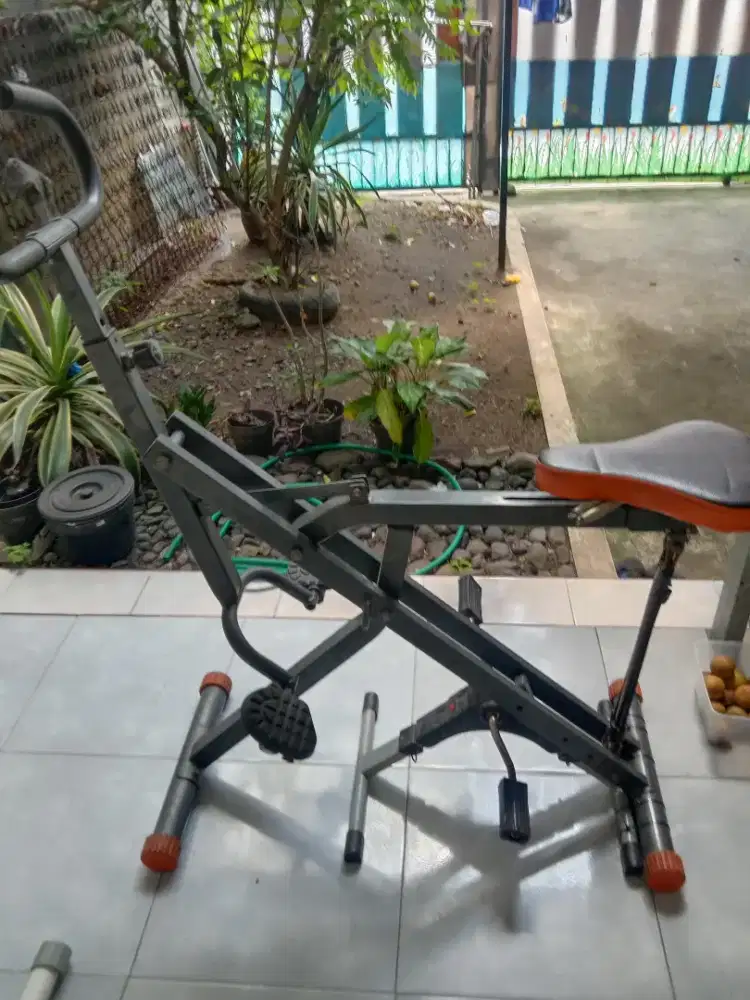 Di jual alat fitness