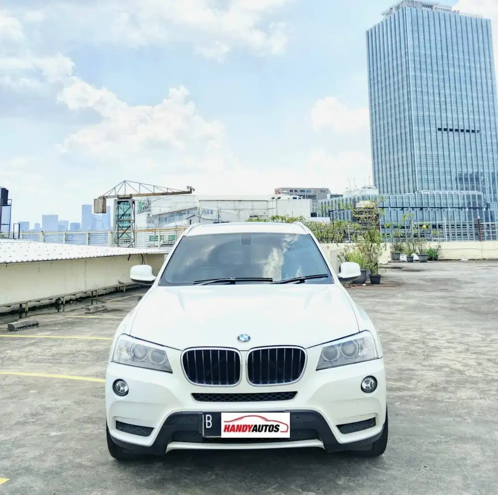 BMW X3 Panoramic bensin Tahun 2013 Automatic Putih Metalik
