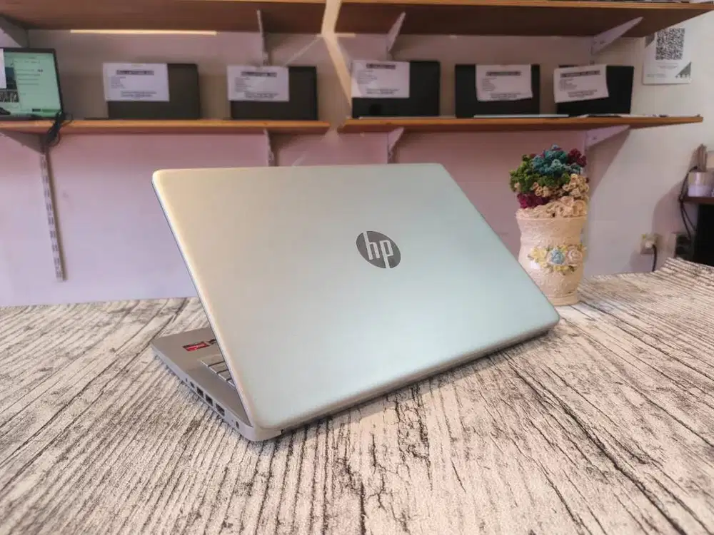 HP 14S-FQ1005AU//RYZEN 5-5500U//SSD 512 GB