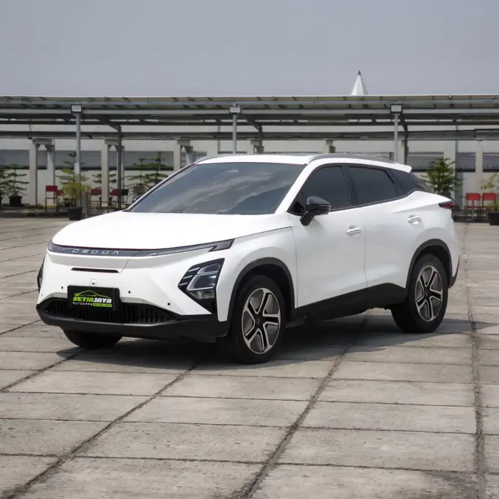 Omoda E5 Tangan pertama