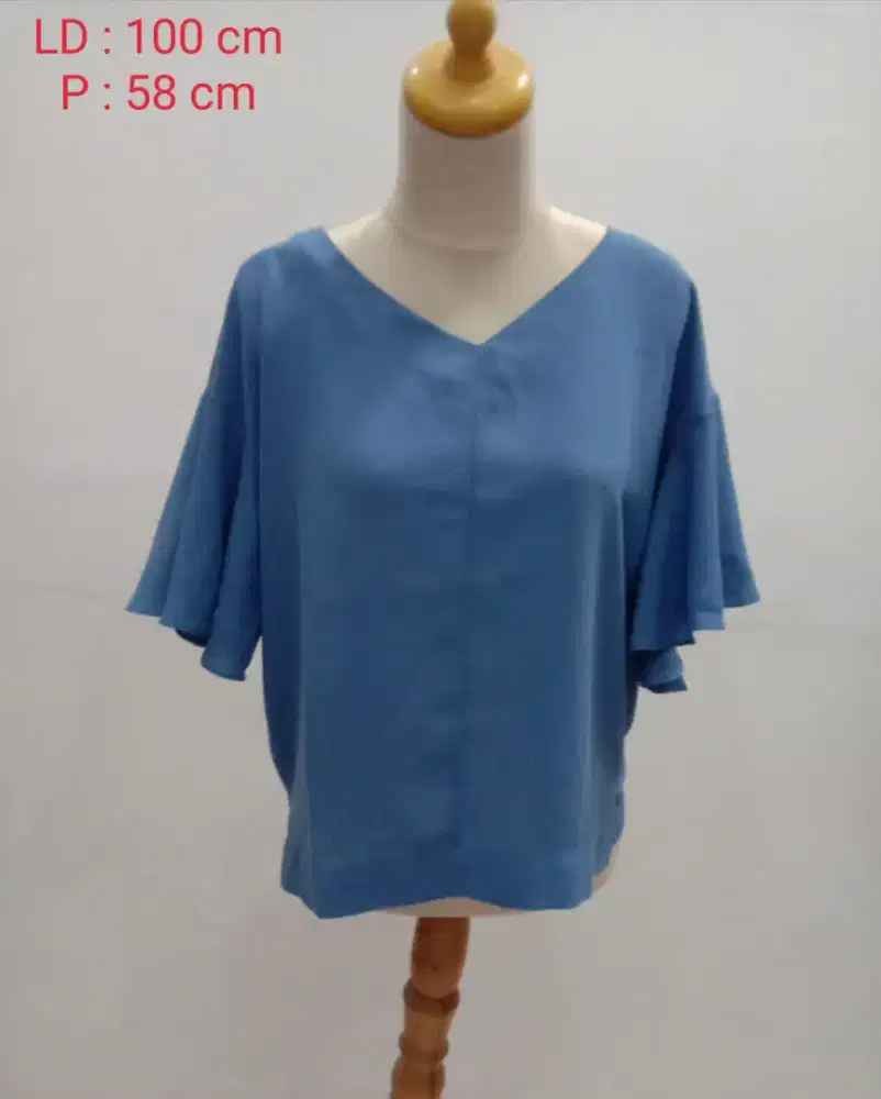Blouse Casual Bahan Adem Preloved