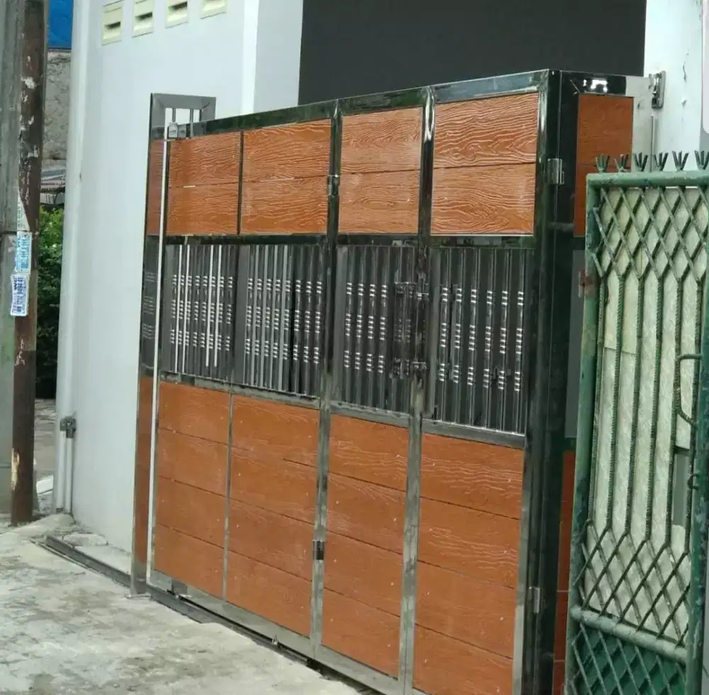 Pintu garasi stainlis kombinasi grc