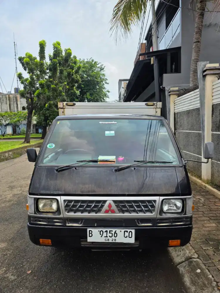 Mitsubishi L300 solar 2009 2011 dan 2013