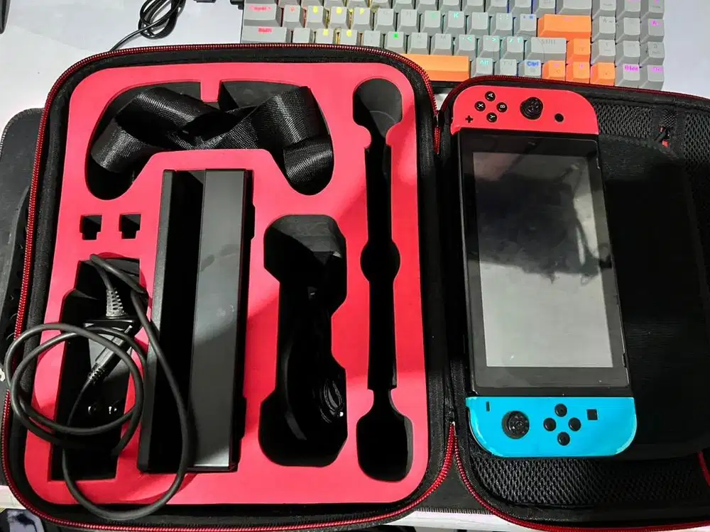 Nintendo Switch V1 OFW - Fullset + Game NBA 2K20