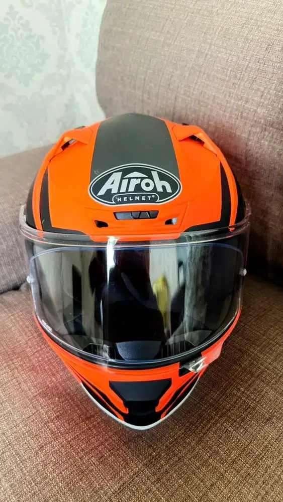 airoh valor wings orange matt